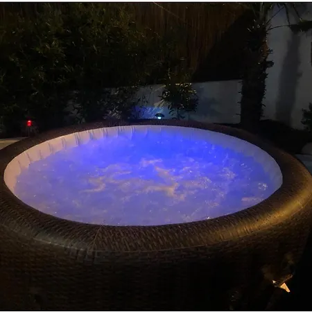 Maison Independante A 100 M De La Holiday home *